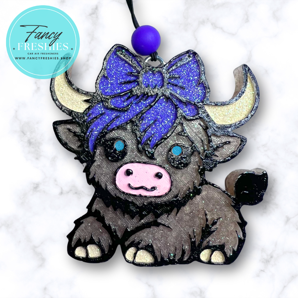 Highland Cow with Bow Freshie