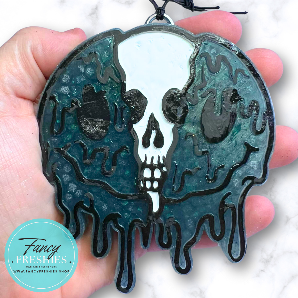 Smiley Melting Skull Freshie