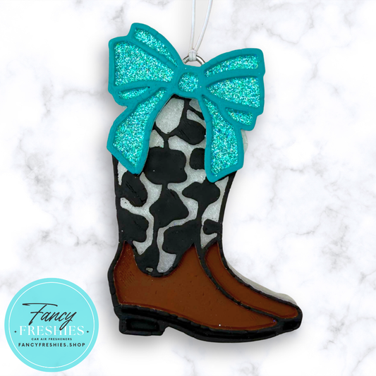 Cowboy Boots with Bow Freshie