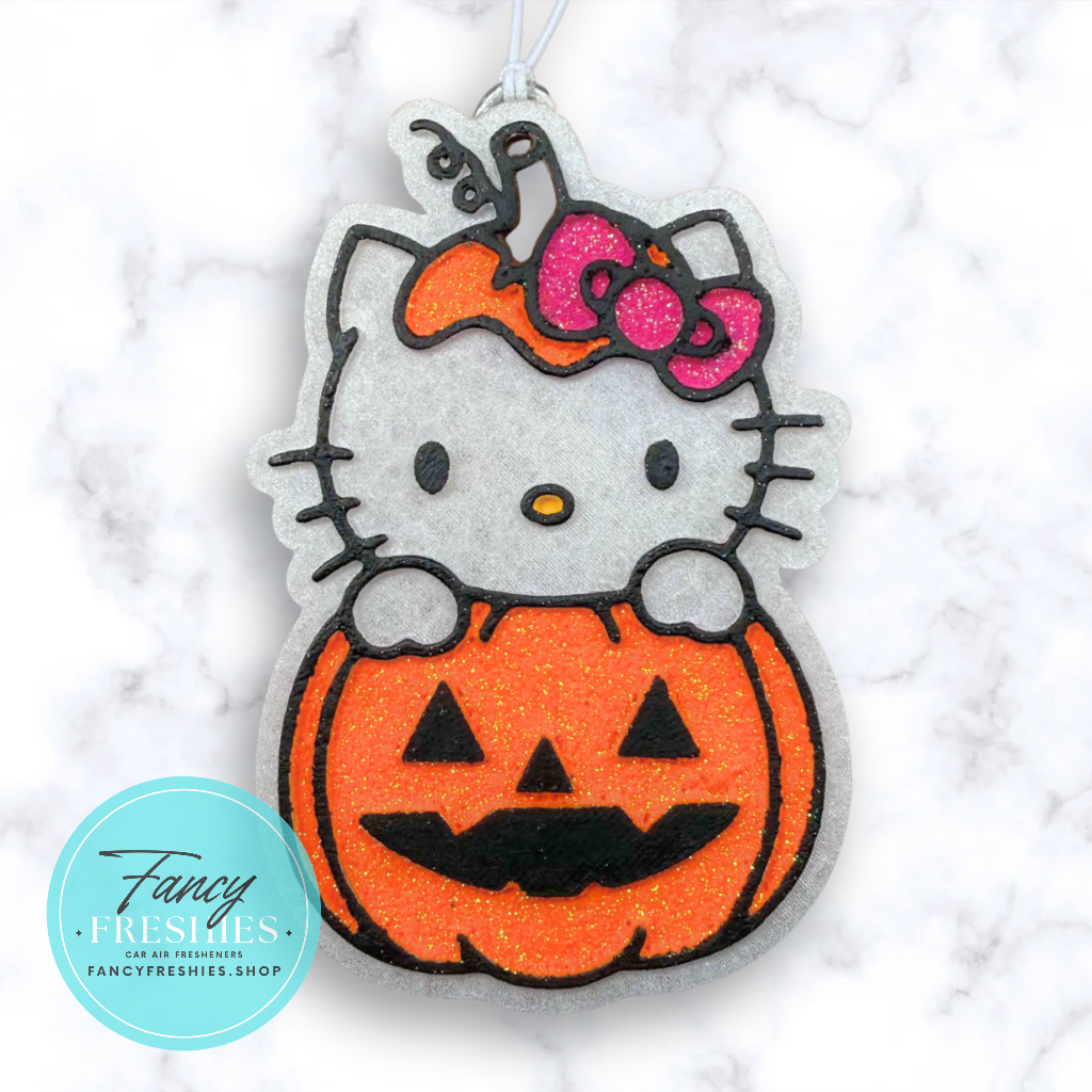 Kitty with Pumpkin Freshie