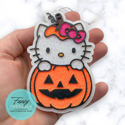 Kitty with Pumpkin Freshie