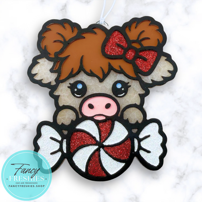 Highland Cow with Peppermint Freshie