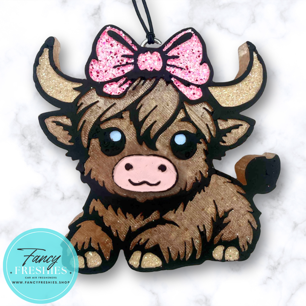 Highland Cow with Bow Freshie
