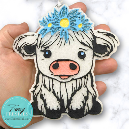 Highland Cow with Flowers Freshie