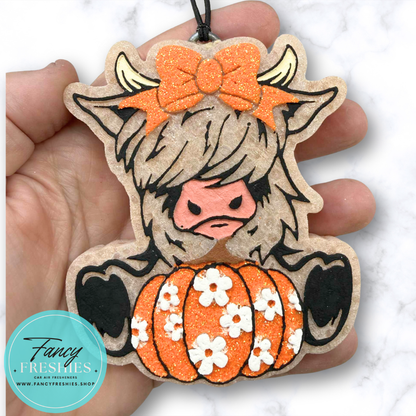 Highland Cow with Pumpkin Freshie