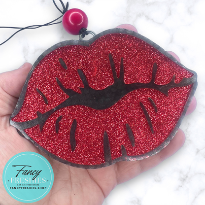 Lips Kiss Freshie