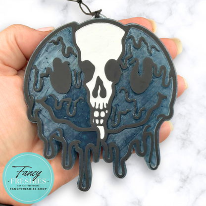 Smiley Melting Skull Freshie